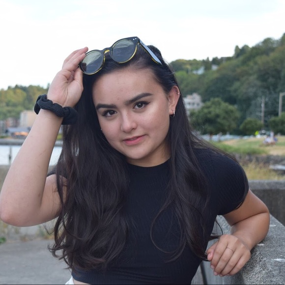 Hey, it’s Chloe! 🍒 - Picture 8 of 8